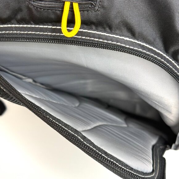 CamelBak Helena Hydration Pack 1404cu 100oz 23L Hiking Backpack Womens Black - Picture 8 of 11